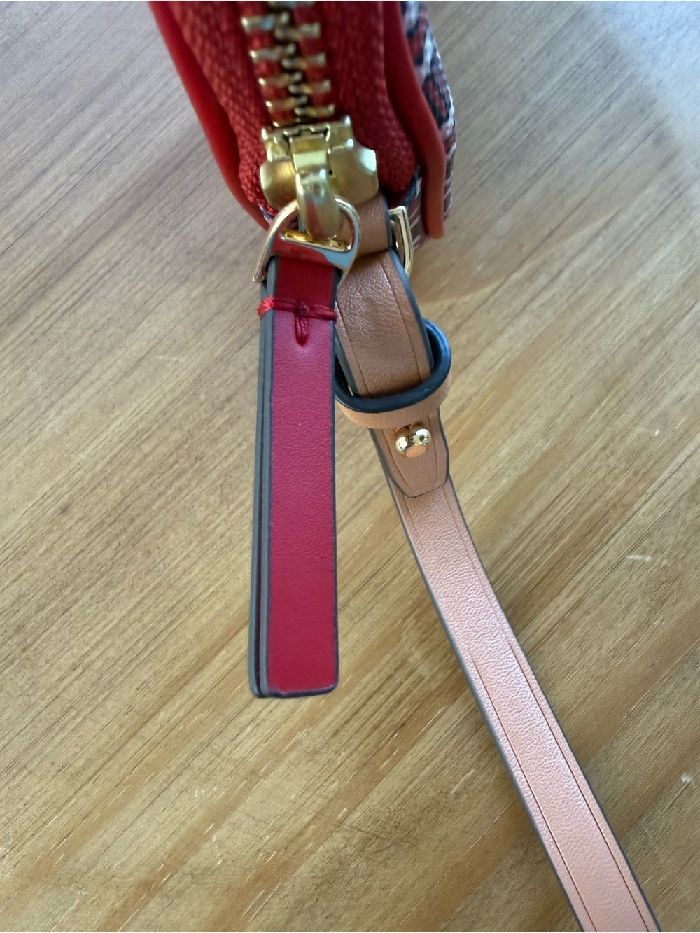 Tory Burch Gemini Link Canvas Zip Wristlet Pouch Liberty Red - Picture 4 of 9